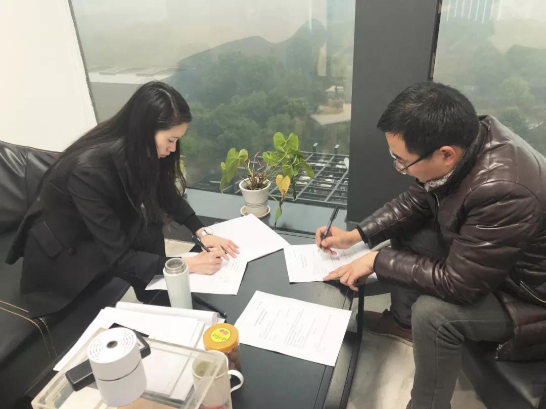 熱烈祝賀王總簽約創(chuàng)綠家浙江省寧波市區(qū)級(jí)代理！