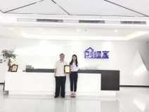 熱烈祝賀張總簽約創綠家鄭州市縣級代理！