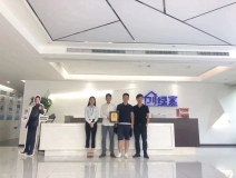 熱烈祝賀倪總、秦總、周總簽約創(chuàng)綠家寧波市區(qū)級代理！