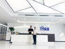 熱烈祝賀劉總簽約創(chuàng)綠家安康市區(qū)級代理!